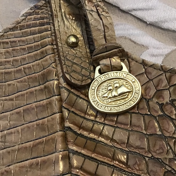 BRAHMIN TOTE PURSE, magnetic closure, key strap, pen holder, dark camel. - Picture 11 of 11